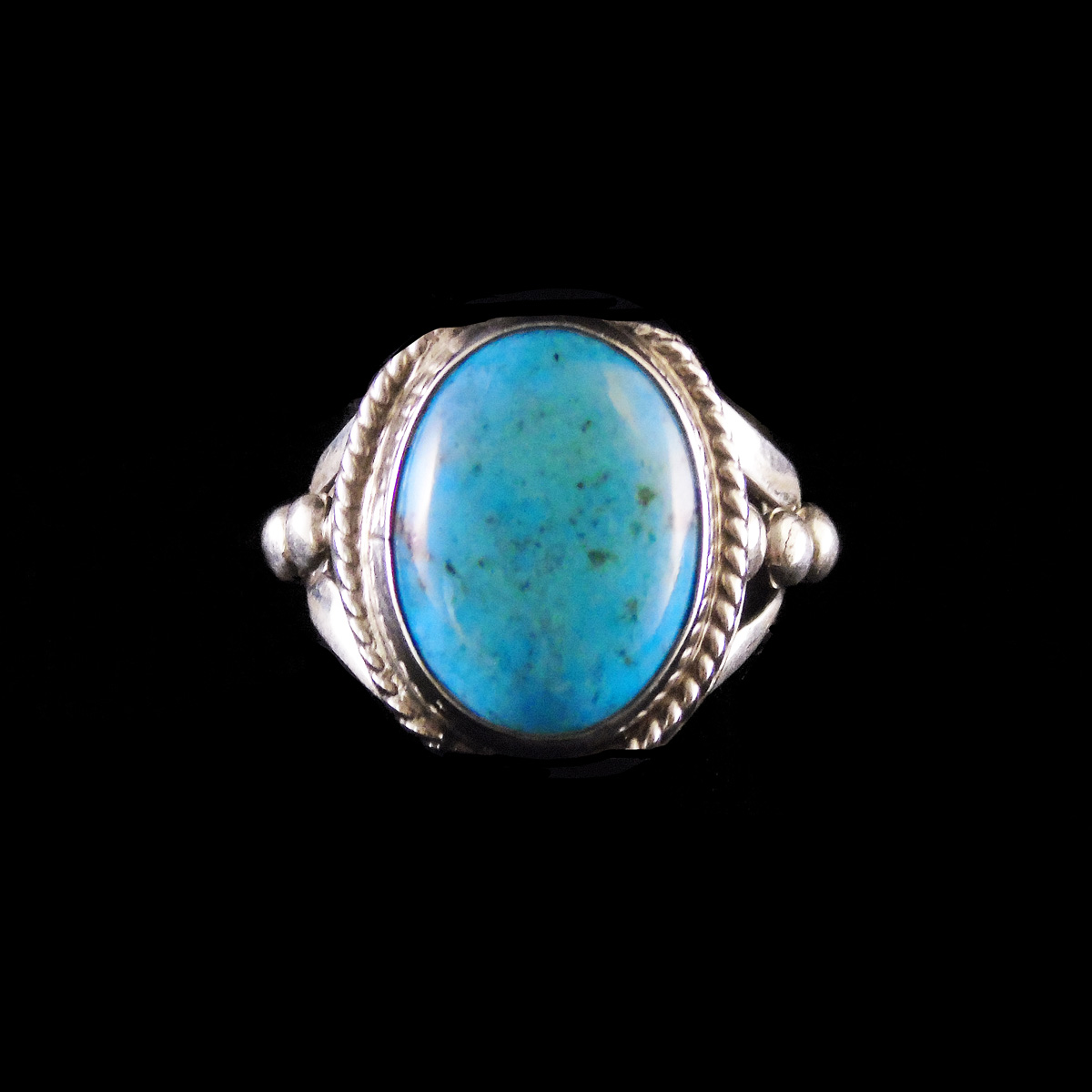 Oval Turquoise Detailed Silver Bead Setting Ring Oval Turquoise Detailed Silver Bead Setting Ring