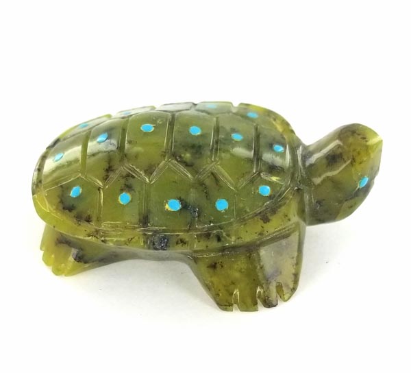 Serpentine Zuni Turtle Fetish w/ TQ Joe Wilcox Indian Den