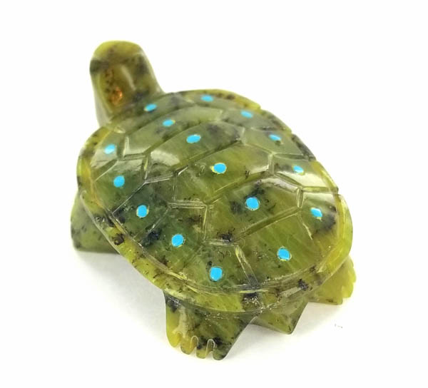 Serpentine Zuni Turtle Fetish w/ TQ Joe Wilcox Indian Den