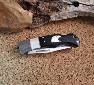 Eagle Head Lock Back Bone-Wood Knife