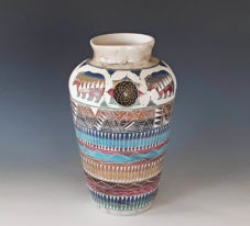 Willie Horsehair Dreamcatcher Vase w Bear