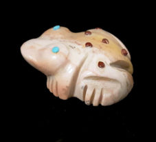 IAC-FET-224 Hand Carved Native American Frog Fetish