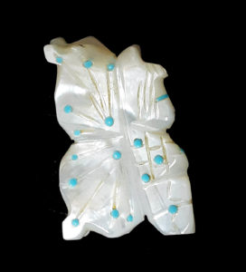IAC-FET-229 Laate Zuni Native American Butterfly Fetish Carving