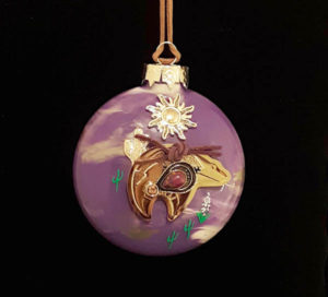 003-Collectible Bette Fraser Day Southwest Glass Ornament Art