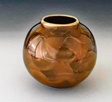 Fairman-BG-Round petite Signed Bruce Fairman Black & Gold Petite Round Vase