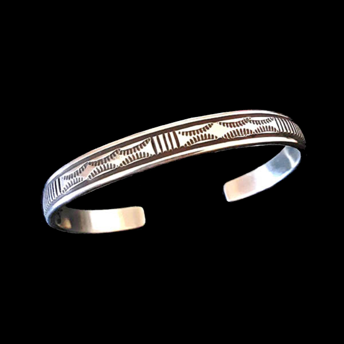 Authentic-Bruce-Morgan-Navajo-