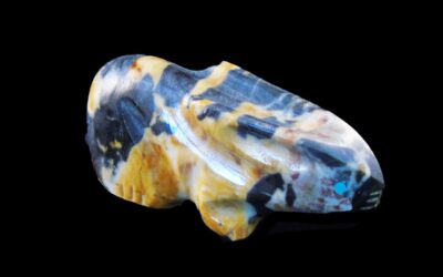 Jasper Traditional Zuni Rabbit Fetish by David Chavez