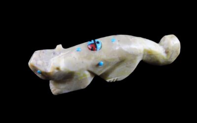 Handcrafted Zuni Serpentine Cougar Sunface Fetish Carving