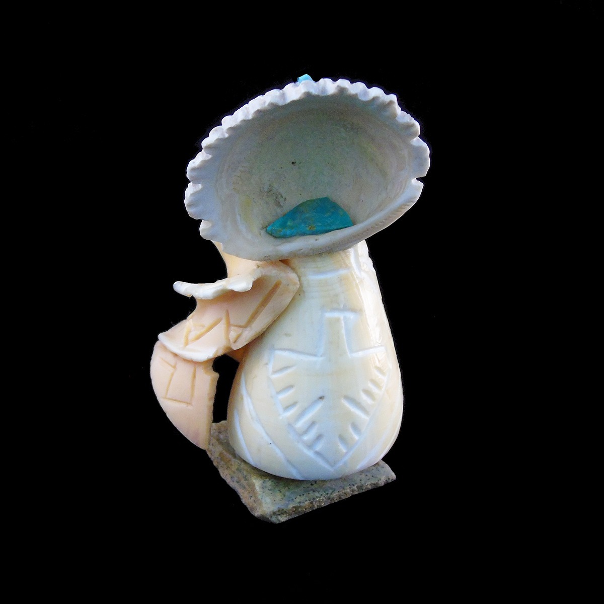 Hand-Carved Zuni Shell Maiden by Jon Quam