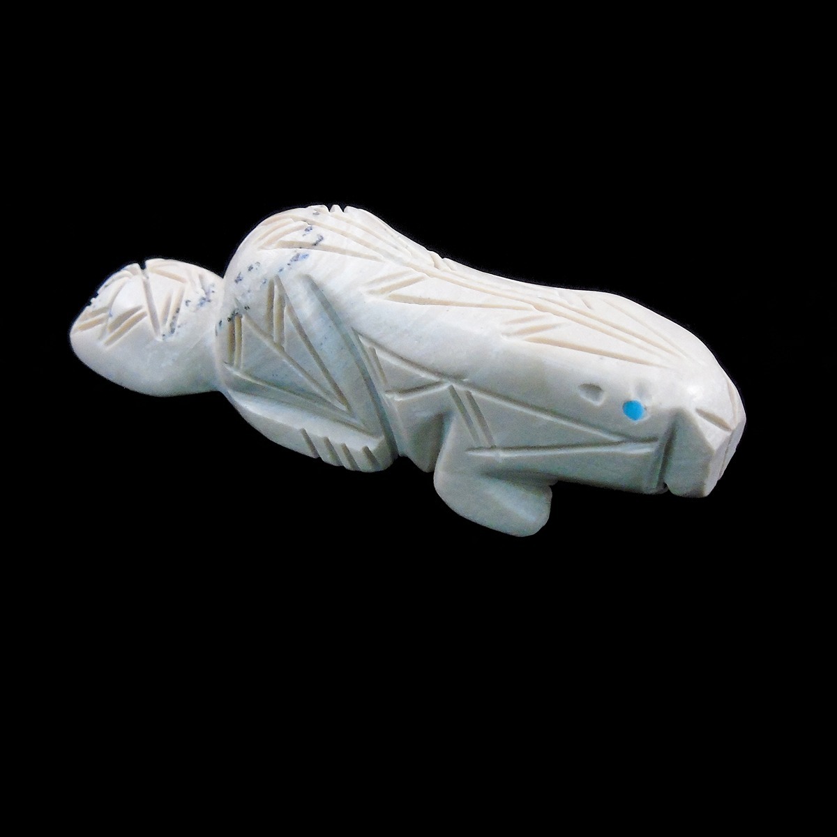 Bonnie Leekele Zuni Beaver Fetish: Quartz