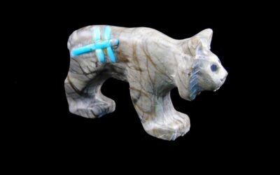 Clissa Martin Zuni Bobcat Fetish: Spiderweb Jasper