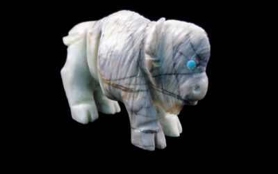 Zuni Buffalo Fetish by Jonas Hustito – Hand Carved