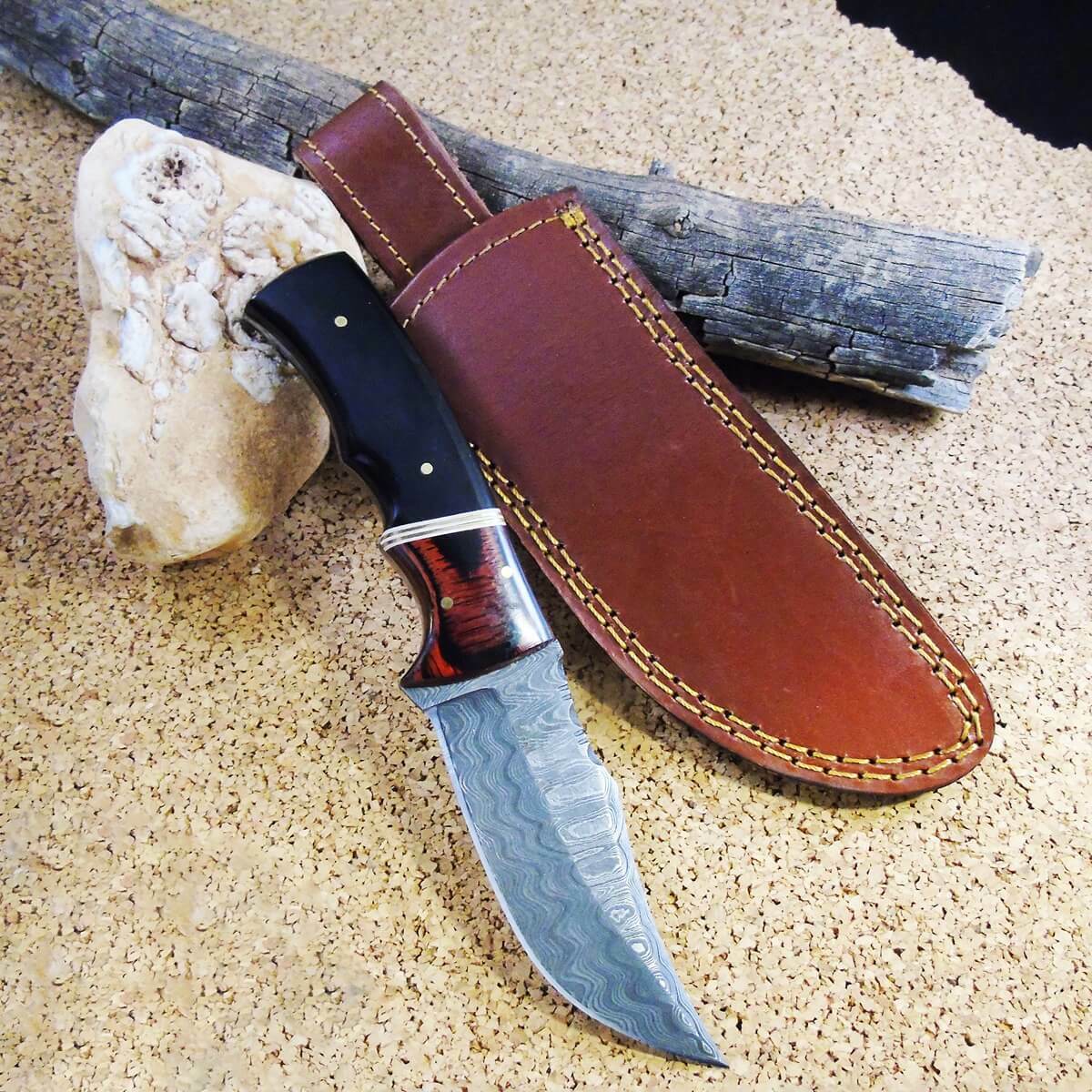 8.25" Damascus Knife - Bison Horn & Wood Handle - Image 6